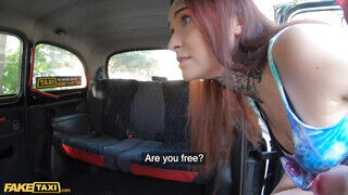 Fake Taxi - Tabitha Poison a kitetovált pici kéjnő