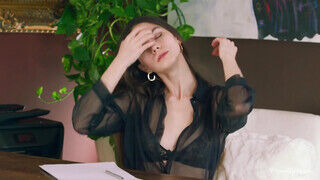 WOWGIRLS - Leona Mia nagyon felajzott