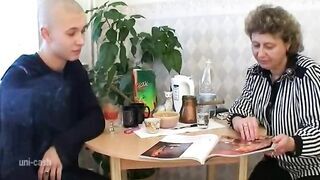 Magányos házastárs és a fiatal fószer