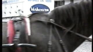 Forró vakáció 2 - Magyarul szinkronizált teljes retro pornvideo