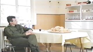 Csőre töltött lövegek - Magyar szinkronos teljes vhs xxx videó