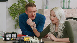 Brazzers - Khloe Kapri és a hatalmas fehér hímvessző