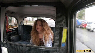 Fake Taxi - Sabrina Spice lovagol a taxis faszán