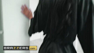 Brazzers - Gina Valentina a kívánatos kolumbiai zsenge