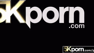 5KPorn - Carolina Sweets gigászi pélót kap