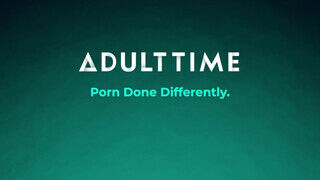 ADULT TIME - pinanyalás és kíméletlen ollózás a csajok között