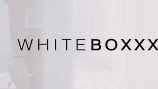 WHITEBOXXX - Vinna Reed reszel a személyi edzőjével