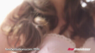 New Sensations - Allie Haze muffjába a gigantikus káró