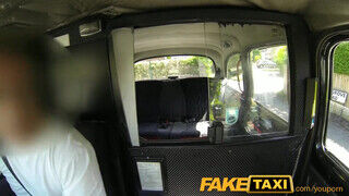 FakeTaxi házas pipi extra faszt akar