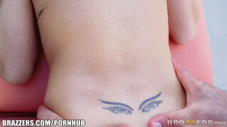 Erica Fontes a teraszon kufircol - Brazzers