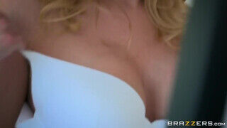 Britney Amber lyuka felajzott - Brazzers