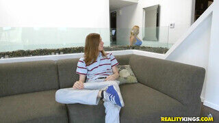 Reality Kings - Olivia Austin zsenge manussal szexel