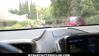MyBabySittersClub - Rachel James a kéjnő babyszitter