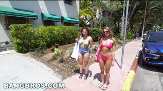 BANGBROS - Daisy Stone a kocsiban reszel
