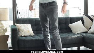 TeensLoveanal - Valentina Nappi ánusza megdöngetve