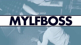 MYLF - Melissa Lynn a kitetovált csábos milf