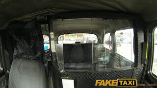 FakeTaxi - Tiffany Naylor a tini fiatal csaj