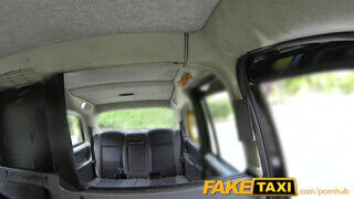 FakeTaxi - Megan Clara a gigantikus csöcsű fiatal