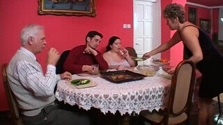 Bisexual Nasty Family - Teljes perverz szexfilm