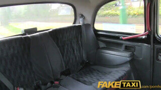 FakeTaxi - Világos Szőke bige megkettyintve