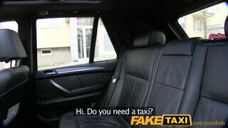 FakeTaxi - néger hajú szuka szereti a gigászi kárót