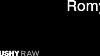 TUSHYRAW - Romy Indy a bombázó argentin