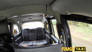 Fake Taxi - Carmel Anderson a izgató milf