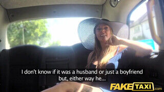 Fake Taxi - Stacey Saran megkívánta a sofőrt