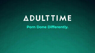 ADULT TIME - Amalia Davis keményen hátsó bejáratba rakva