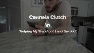 Carmela Clutch a gigantikus picsájú nevelő anya