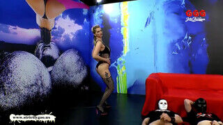German Goo Girls - Mia Bitch a céda tinédzser maca
