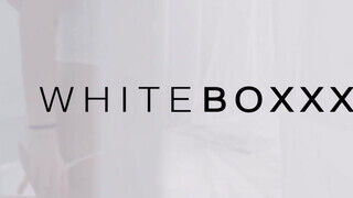 WhiteBoxxx - Kaisa Nord és Elena Vega orosz csajok és egy óriási örömrúd