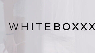 WhiteBoxxx - selymes bőrű barna maca