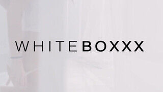 WhiteBoxxx - bűbájos világos szőke nőci reggel akar szexelni