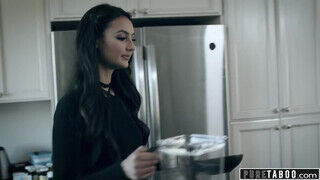 PURE TABOO - Eliza Ibarra a szomszéd fószerrel kúr