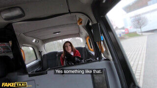 Fake Taxi - Chanel Kiss a egyetemista tinédzser maca