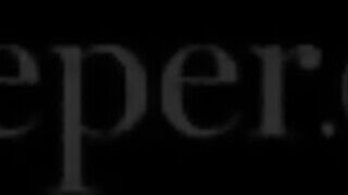 Deeper - Queenie a szexy termetes mellű milf
