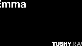 TUSHYRAW - Emma a vékony világos szőke kéjnő