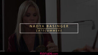 Karups - Nadya Basinger a szexi érett nő