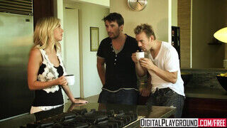 Digital Playground - Bibi Jones kinyalva és megrakva