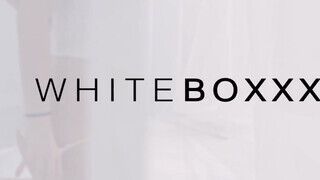WHITEBOXXX - Mia Evans kedveli a perverz szexjátékokat