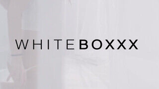 WhiteBoxxx - Kaisa Nord és Elena Vega édeshármasban basznak