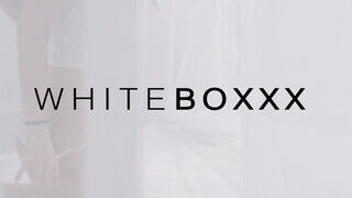 WhiteBoxxx - Bunny Love a vékony magyar kisebbségi gádzsi