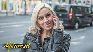 Eve Black a vonzó magyar milf