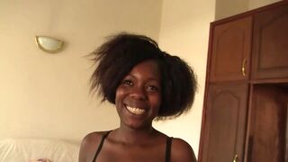 Csábító barna amatőr interracial fenék casting forgatás sexfilm