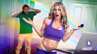 Cory Chase gigászi popóját a nevelő tini dárda megdugja