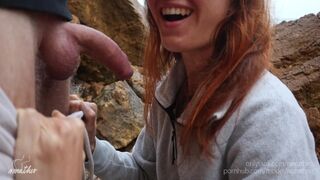 Nyilvános cidázás és gyors dugás a strandon pov-ban